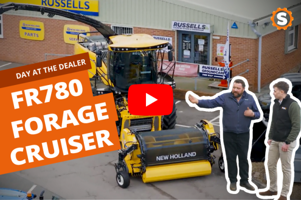 New Holland FR780 Forage Cruiser: szczegółowa prezentacja i dogłębna analiza funkcji